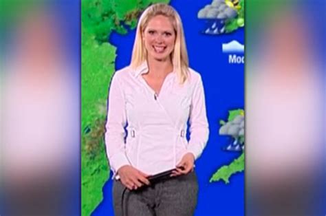 tv cameltoe